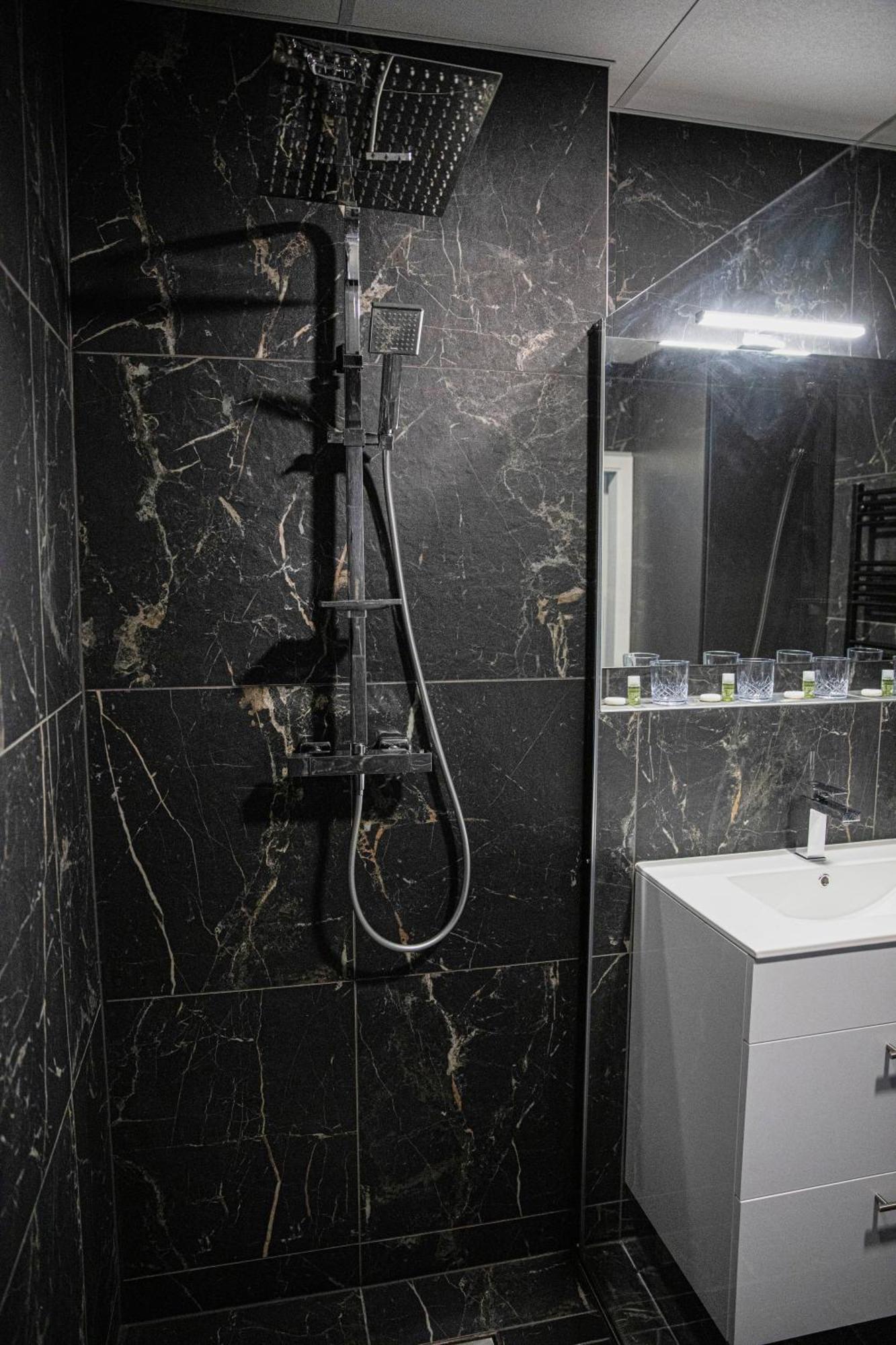 Kinga Apartman Дунавска Стреда Екстериор снимка