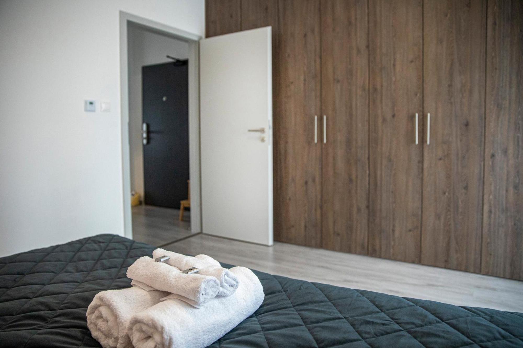 Kinga Apartman Дунавска Стреда Екстериор снимка