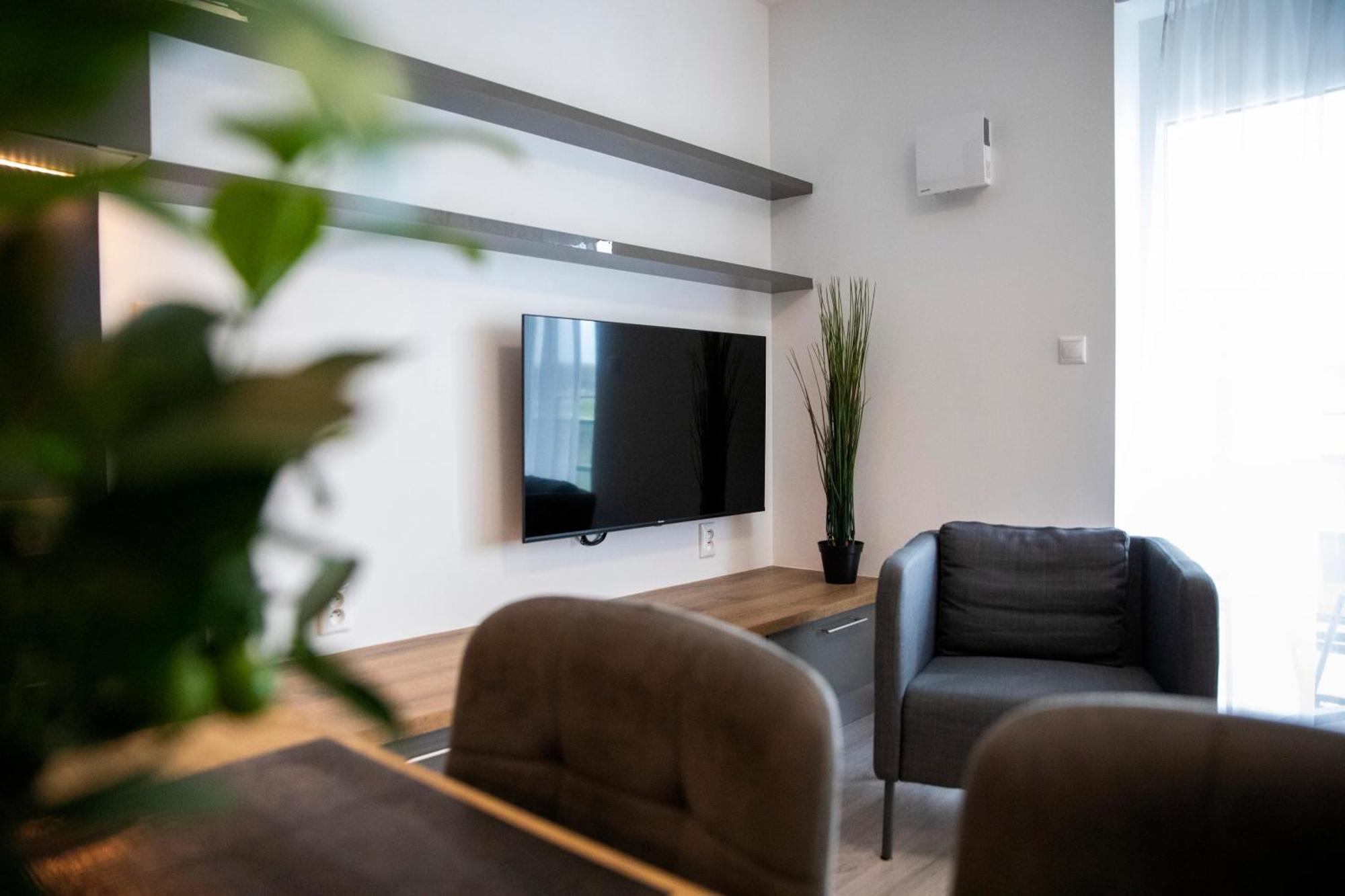 Kinga Apartman Дунавска Стреда Екстериор снимка